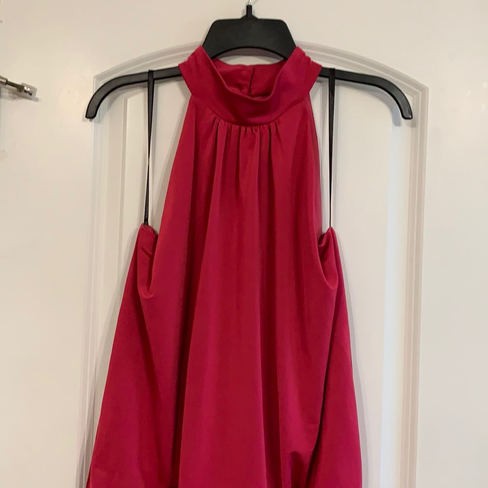 Got pink sleeveless dress